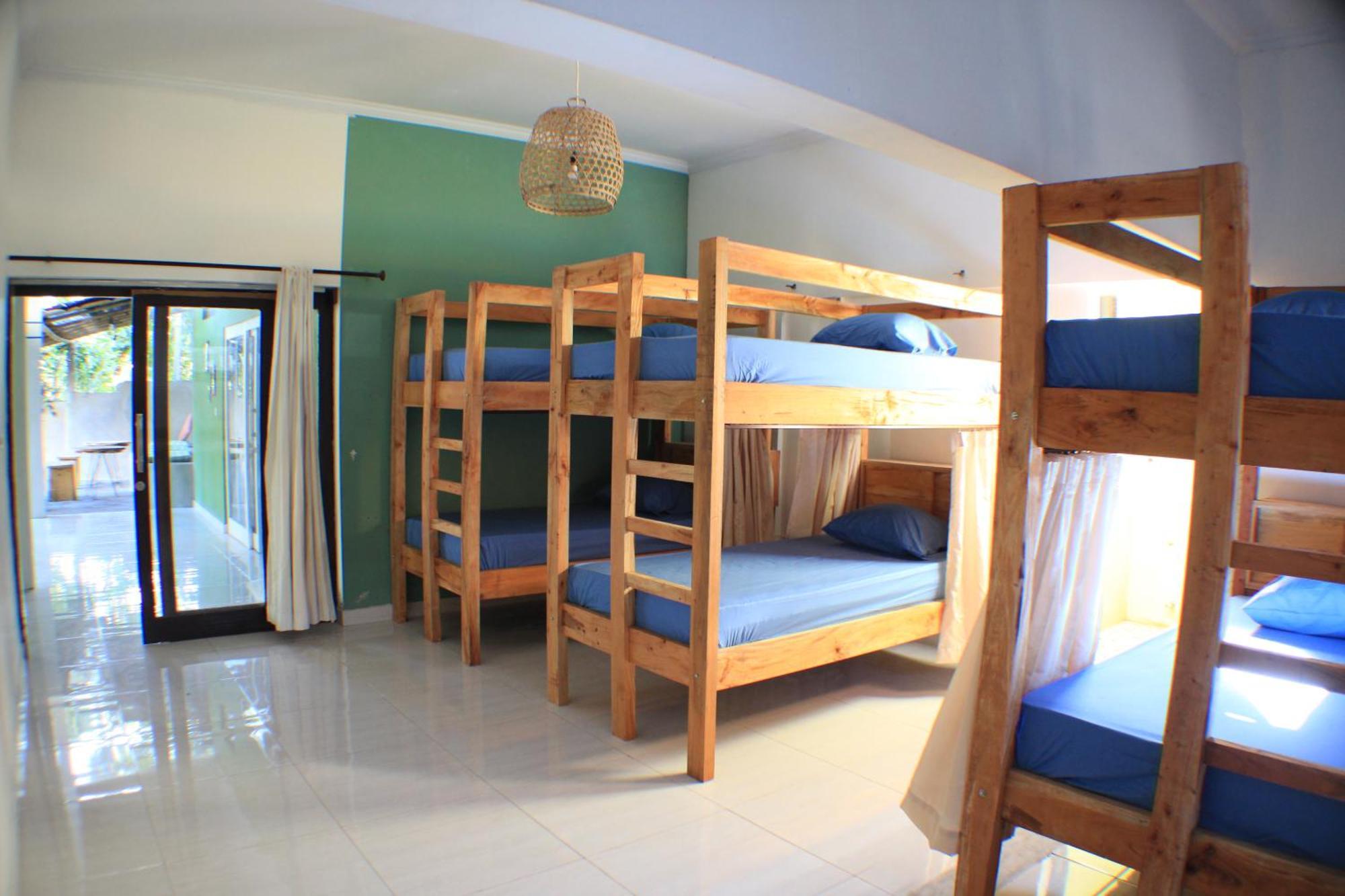 Black Sand Hostel Amed Esterno foto