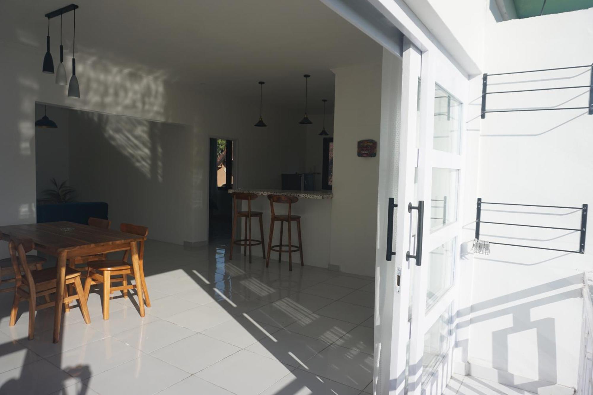 Black Sand Hostel Amed Esterno foto
