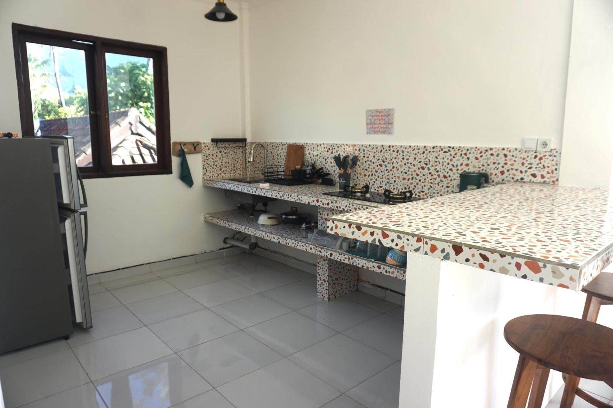 Black Sand Hostel Amed Esterno foto